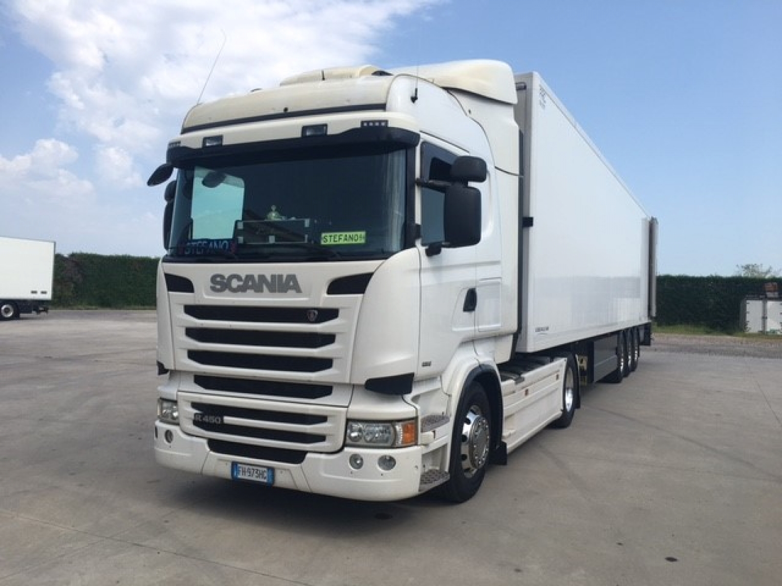 SCANIA